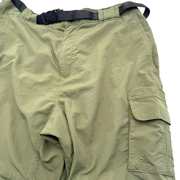 MAGELLAN Men Large Green Convertible Cargo Pant Shorts Fish Gear Water Repellent - Picture 1 of 12